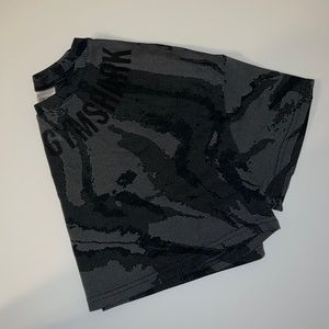 Gymshark cropped T-shirt